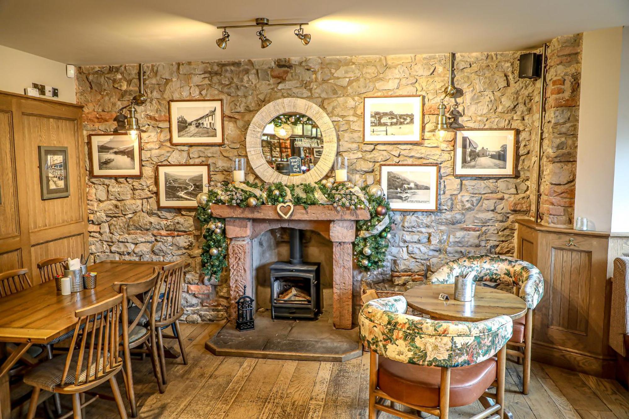 The Pooley Bridge Inn Bagian luar foto